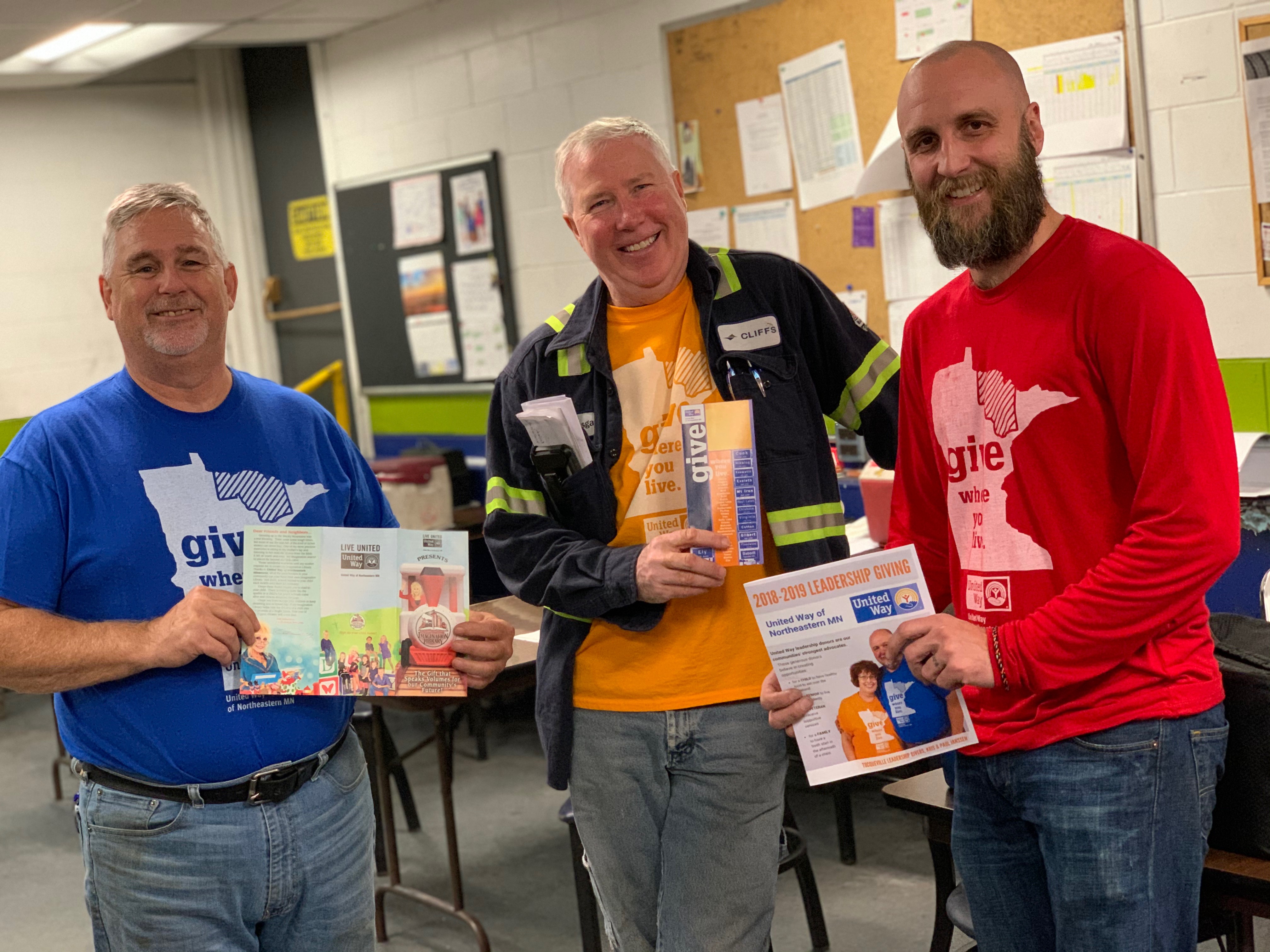 Hibbing Taconite UWNEMN campaign volunteers